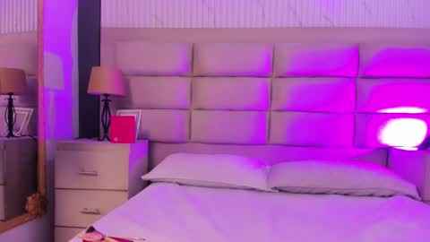 Snapshot of manuelaevans_ chatting on 27, 2, 2026 Manuela online show from 27, 2, 2026