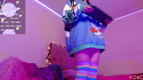 Manu  online show from 25, 1, 2025