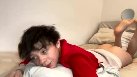 Snapshot of maplefroggy chatting on 20, 12, 2024 Maple online show from 20, 12, 2024