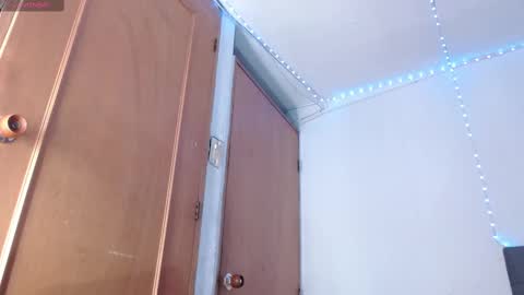 maraa_lee online show from 11, 2, 2025