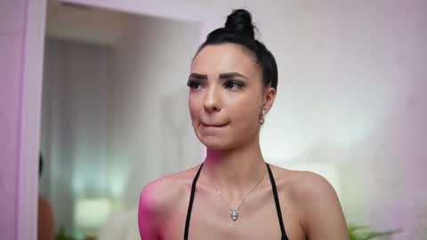  Mara  online show from 19, 2, 2025