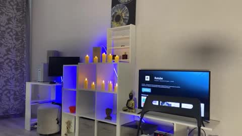 alex marvelxx online show from 17, 2, 2026