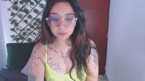 Snapshot of marce_bunny chatting on 15, 9, 2025 Marcela  online show from 15, 9, 2025