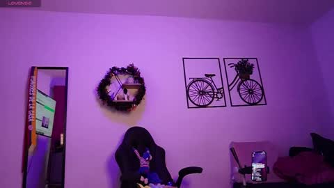 Snapshot of marce_hill chatting on 21, 10, 2025 MARCE AND ..... online show from 21, 10, 2025