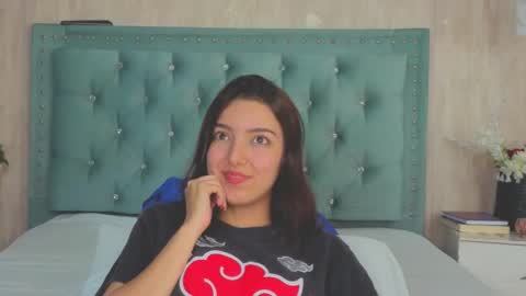 Snapshot of marcelaa_fox chatting on 30, 9, 2025 Marcela online show from 30, 9, 2025