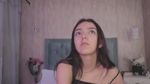 Snapshot of marcelaa_fox chatting on 17, 10, 2025 Marcela online show from 17, 10, 2025