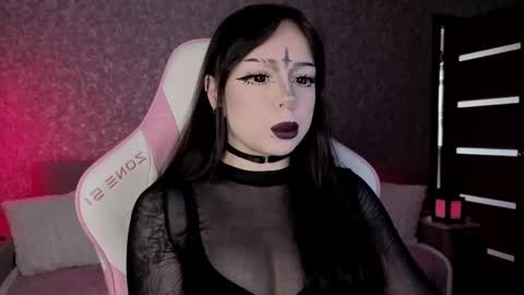 Snapshot of marceline_red chatting on 15, 4, 2026 Lady Marceline online show from 15, 4, 2026