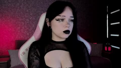 Snapshot of marceline_red chatting on 4, 5, 2026 Lady Marceline online show from 4, 5, 2026