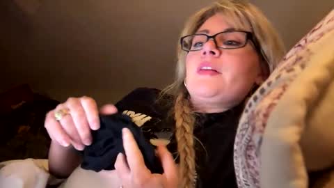 Snapshot of marciwallace chatting on 9, 11, 2025 Marci Wallace online show from 9, 11, 2025