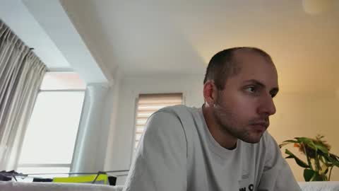 marco_parola online show from 6, 10, 2025