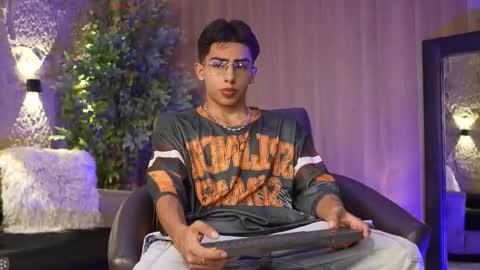 Marco and Ethan online show from 7, 11, 2025