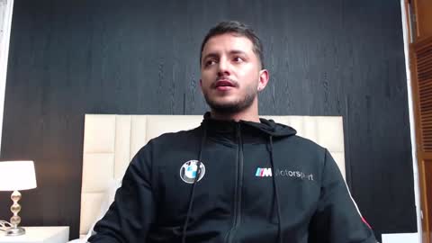 marcus_lafourt online show from 4, 2, 2025