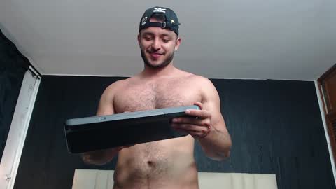 marcus_lafourt online show from 7, 2, 2025