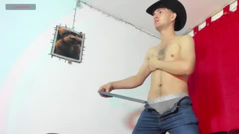 Snapshot of marcusfire_2 chatting on 15, 1, 2026 Marcus Independent Model online show from 15, 1, 2026