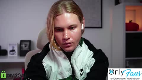 Snapshot of marcusjlahn chatting on 28, 10, 2025 marcusjlahn online show from 28, 10, 2025