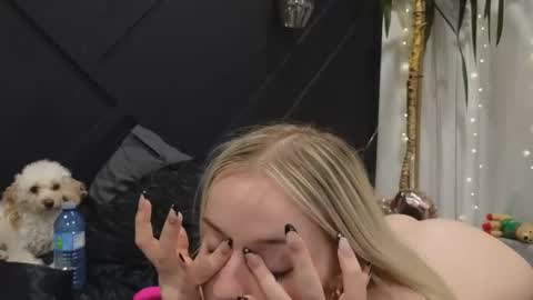 margot_robbie7 online show from 9, 2, 2025