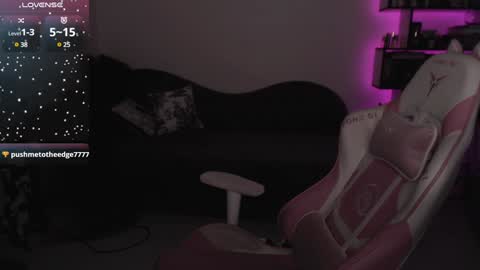 Snapshot of mari_moore7 chatting on 24, 1, 2025 mari moore online show from 24, 1, 2025