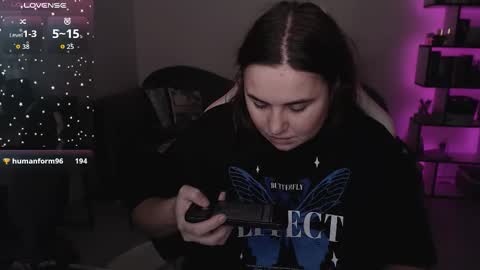 Snapshot of mari_moore7 chatting on 18, 10, 2025 mari moore online show from 18, 10, 2025