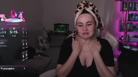 mari moore online show from 23, 6, 2026