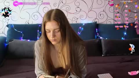 MARI online show from 30, 9, 2025