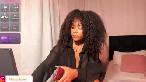 V A N E S S A  online show from 30, 9, 2025