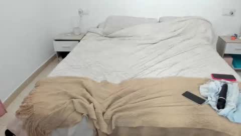 Itslablonde online show from 22, 11, 2025