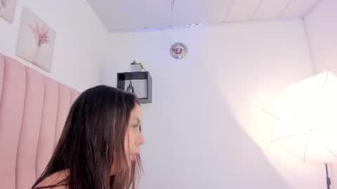 mariaa__fernanda online show from 7, 7, 2026