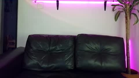 Maria Paula  online show from 25, 9, 2025