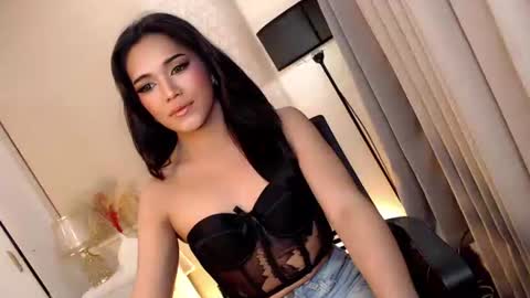Snapshot of mariah_clara chatting on 20, 11, 2025 mariah_clara online show from 20, 11, 2025