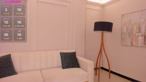 MARIA HERRERA  online show from 10, 12, 2024