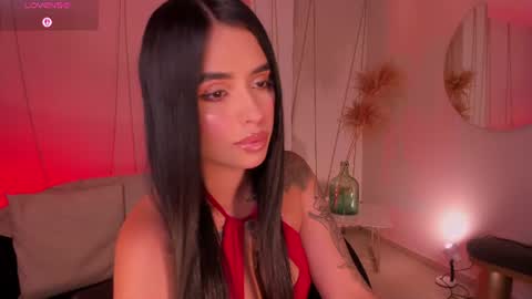 MARIA HERRERA  online show from 6, 8, 2026