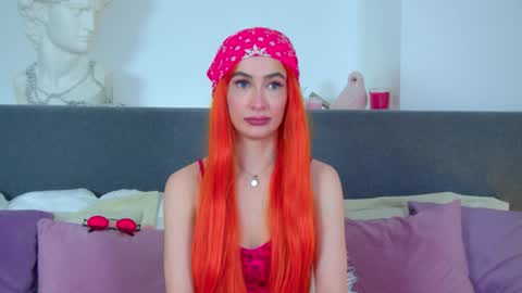 MariaMenson online show from 3, 2, 2025