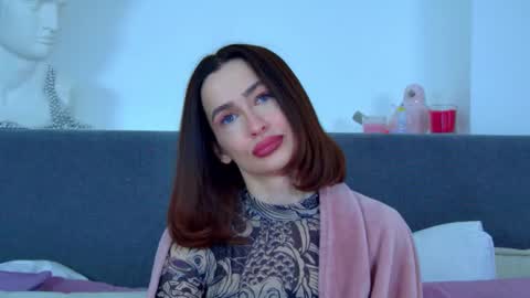 MariaMenson online show from 12, 2, 2025