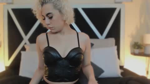 Marian online show from 23, 12, 2025