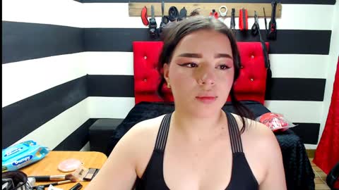 Snapshot of marian_ran_ chatting on 24, 12, 2024 Marian online show from 24, 12, 2024