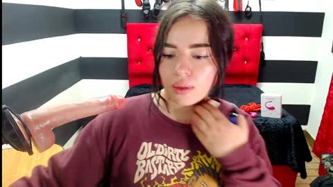 Snapshot of marian_ran_ chatting on 6, 1, 2025 Marian online show from 6, 1, 2025