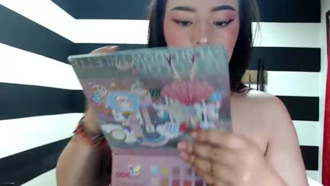 Snapshot of marian_ran_ chatting on 8, 3, 2025 Marian online show from 8, 3, 2025