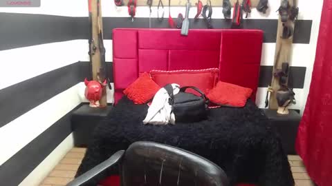 Snapshot of marian_ran_ chatting on 7, 10, 2025 Marian online show from 7, 10, 2025