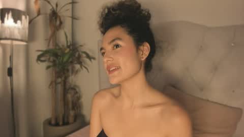Snapshot of marian_skinny chatting on 15, 4, 2026 Marian online show from 15, 4, 2026