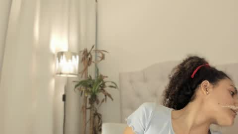 Snapshot of marian_skinny chatting on 3, 6, 2026 Marian online show from 3, 6, 2026