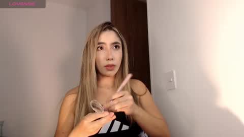 Mariana online show from 4, 8, 2026