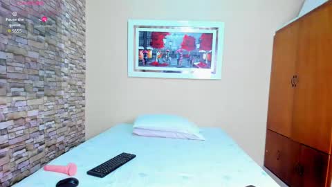 mariana mauricio online show from 9, 2, 2025