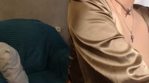MarianaMur online show from 2, 7, 2026