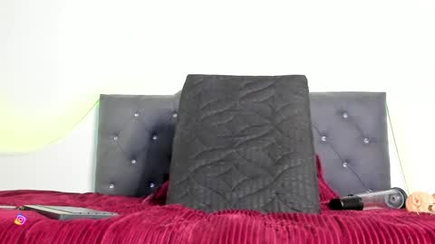 Mariana Preciado online show from 17, 1, 2025