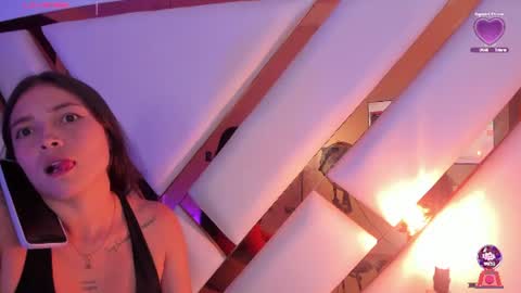 Snapshot of mariana_smiith chatting on 1, 8, 2026 Mariana online show from 1, 8, 2026