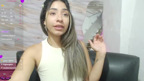 Snapshot of mariana_turner chatting on 4, 2, 2025 Mariana turner online show from 4, 2, 2025