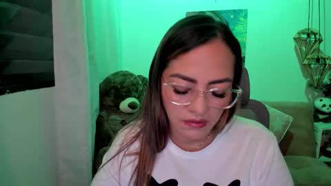 Mariana Lopez online show from 4, 10, 2025