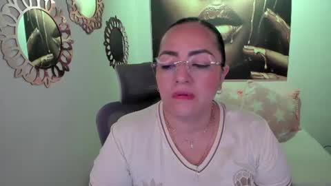 Mariana Lopez online show from 24, 6, 2026