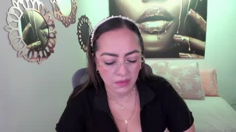 Mariana Lopez online show from 28, 6, 2026