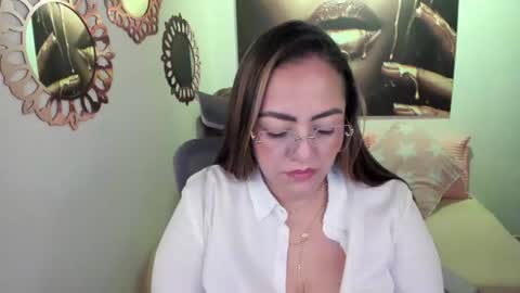 Mariana Lopez online show from 5, 7, 2026